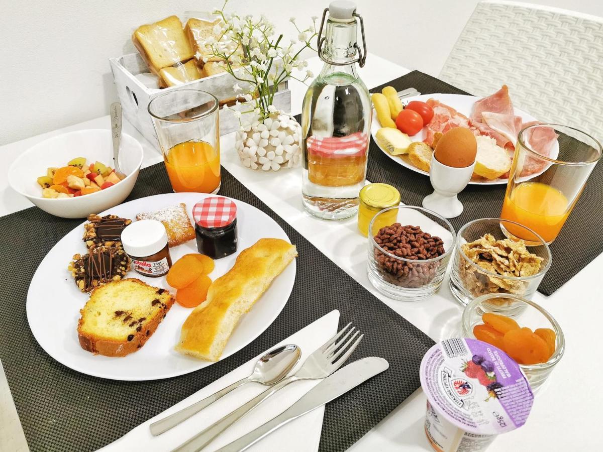 Le Giare B&B 莱万托 外观 照片