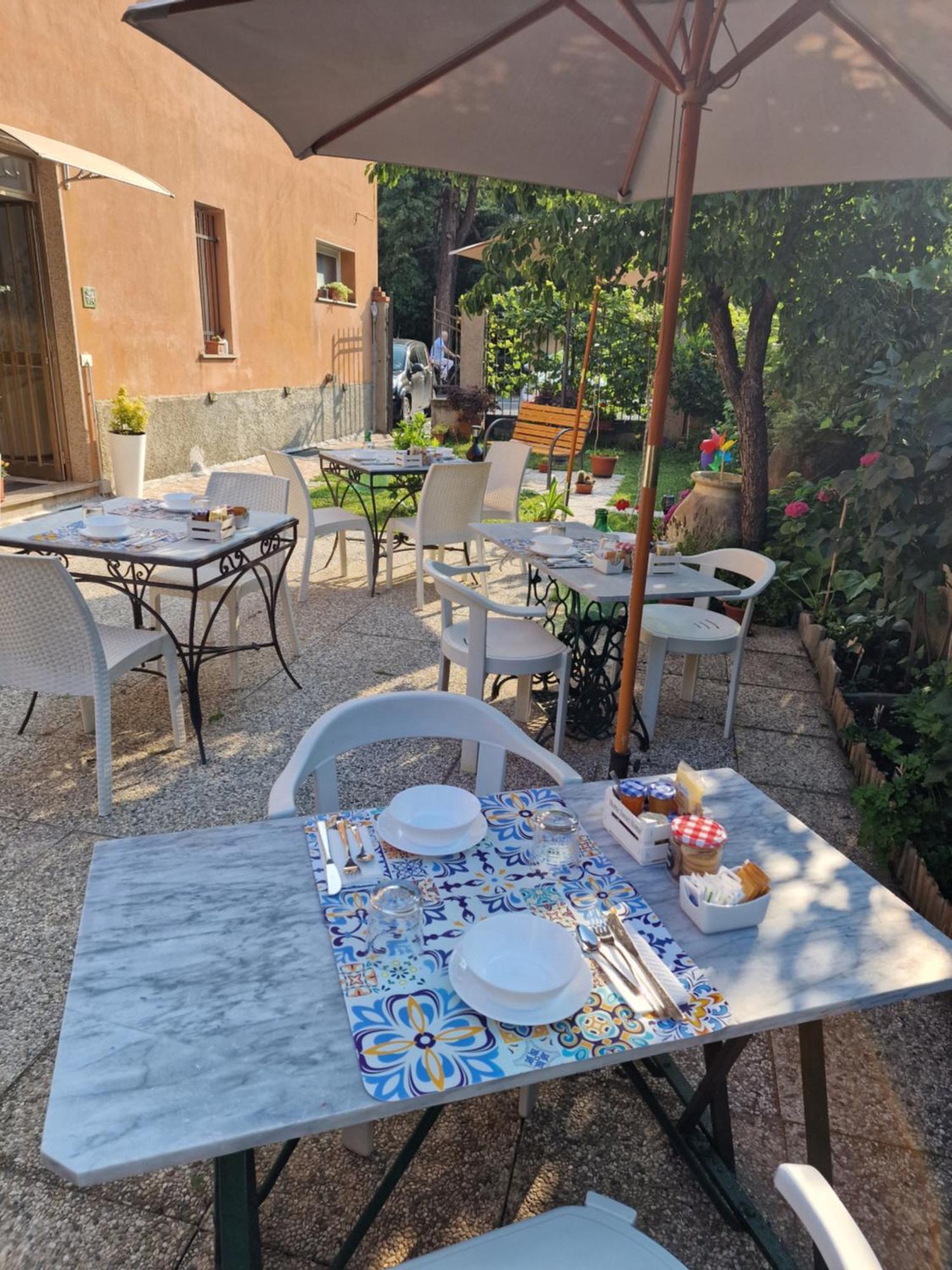 Le Giare B&B 莱万托 外观 照片